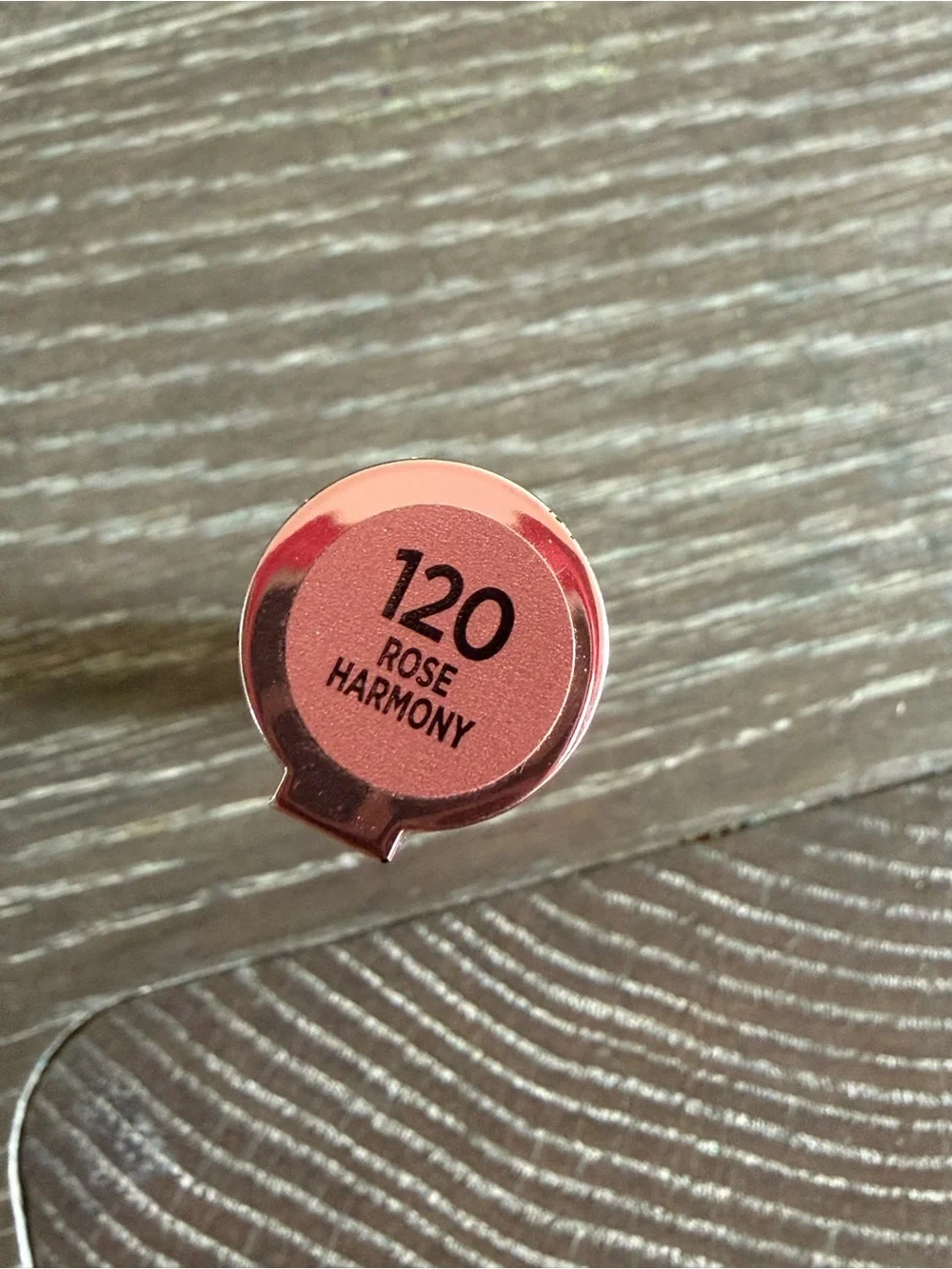 NWT L’Oréal Paris 120 rose harmony Lip Gloss